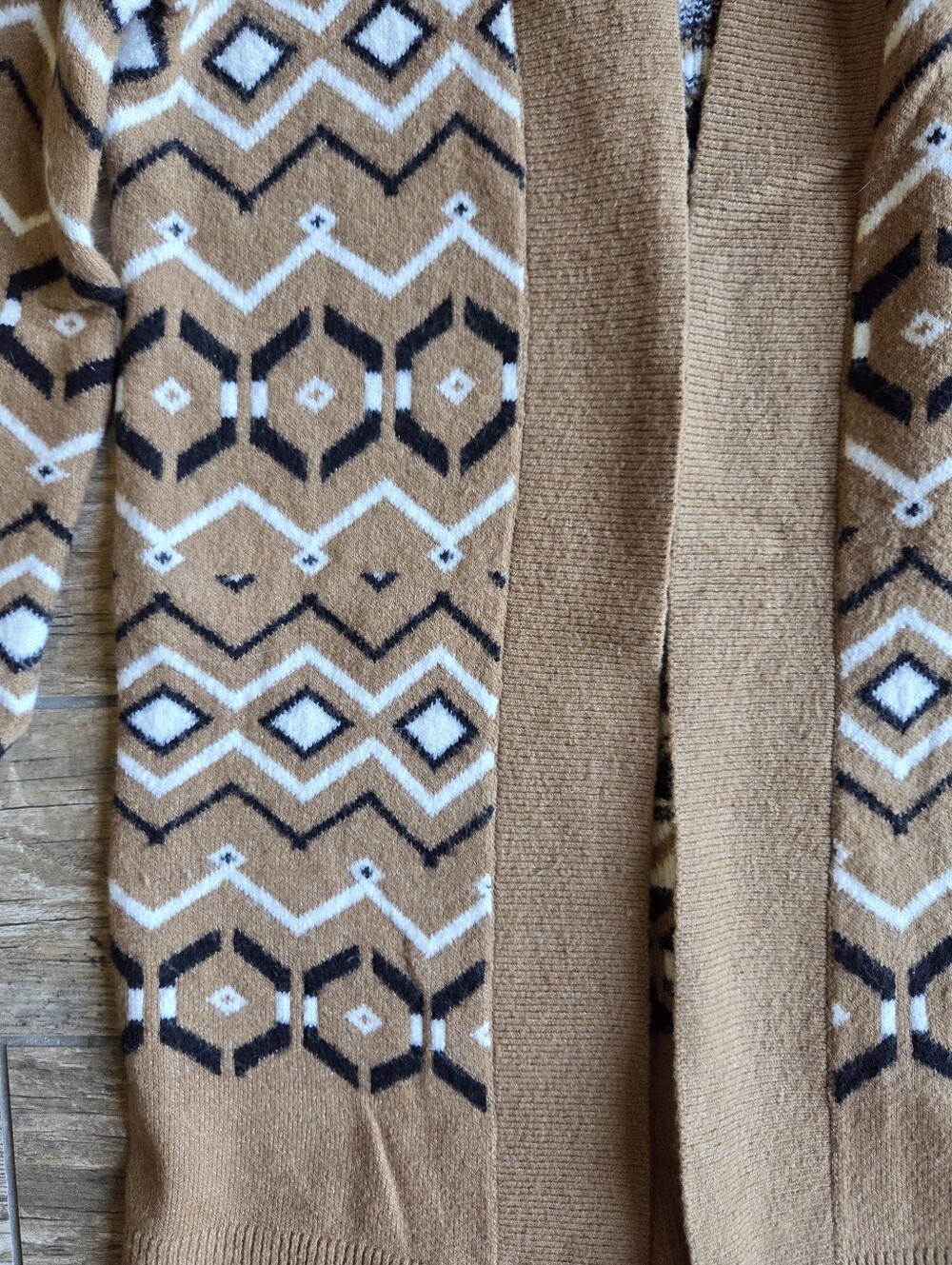 Loft Cardigan - Picture 2 of 4